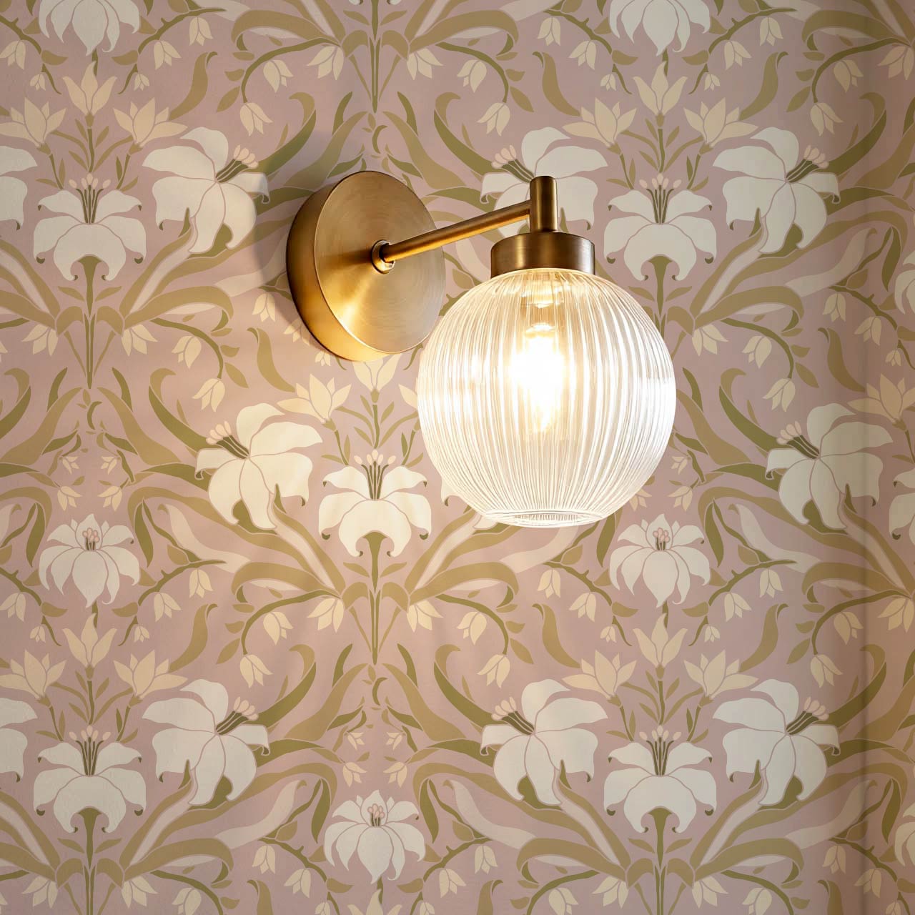 Amari Art Nouveau Lily Mauve Wallpaper