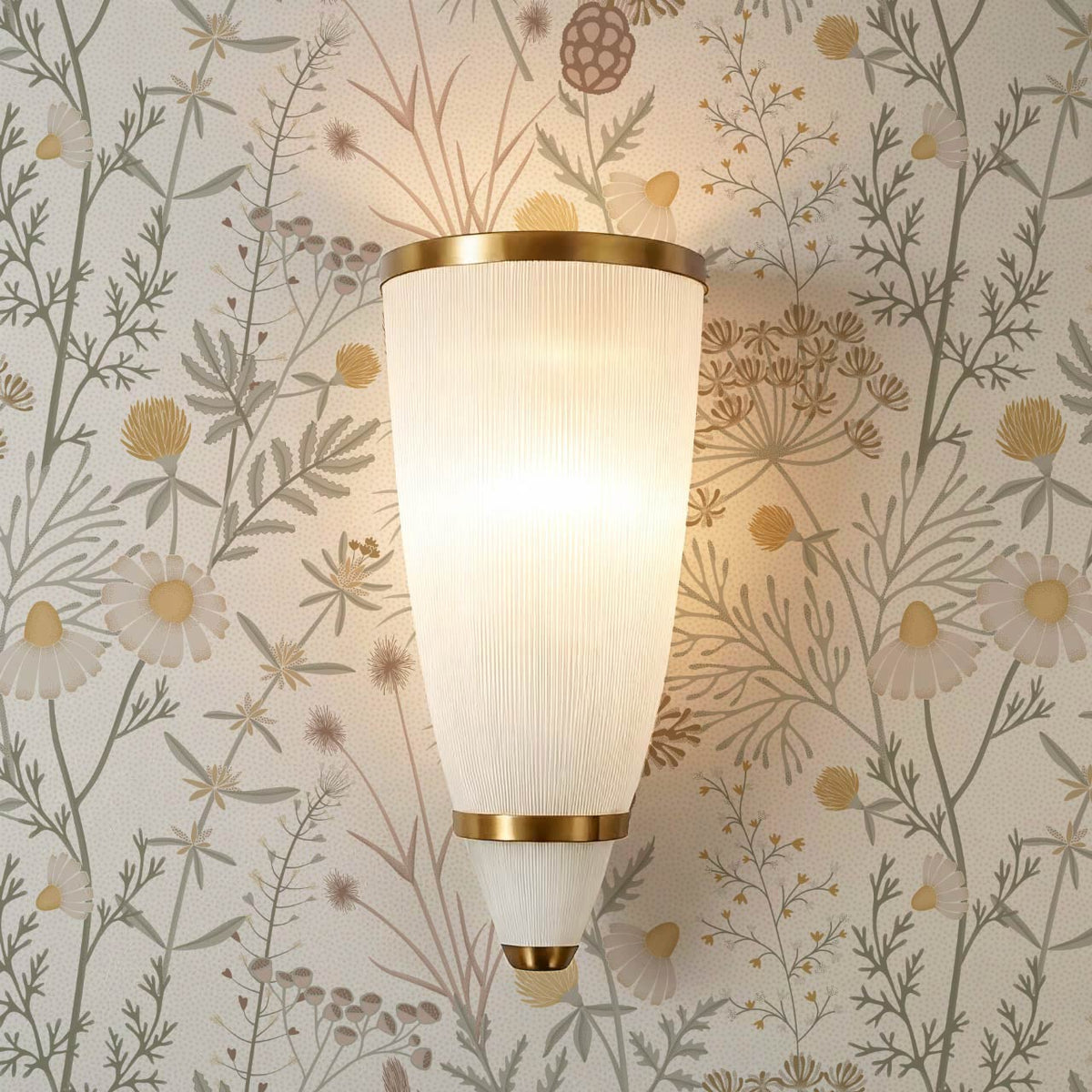 Annabelle Botanical Weeds Neutral Gray Honey Wallpaper