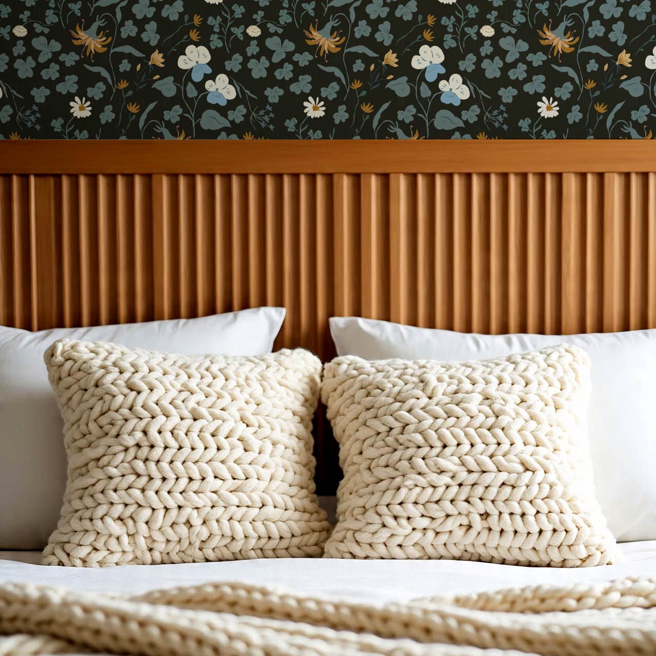 Basia Wildflower Meadow Coal Green Wallpaper
