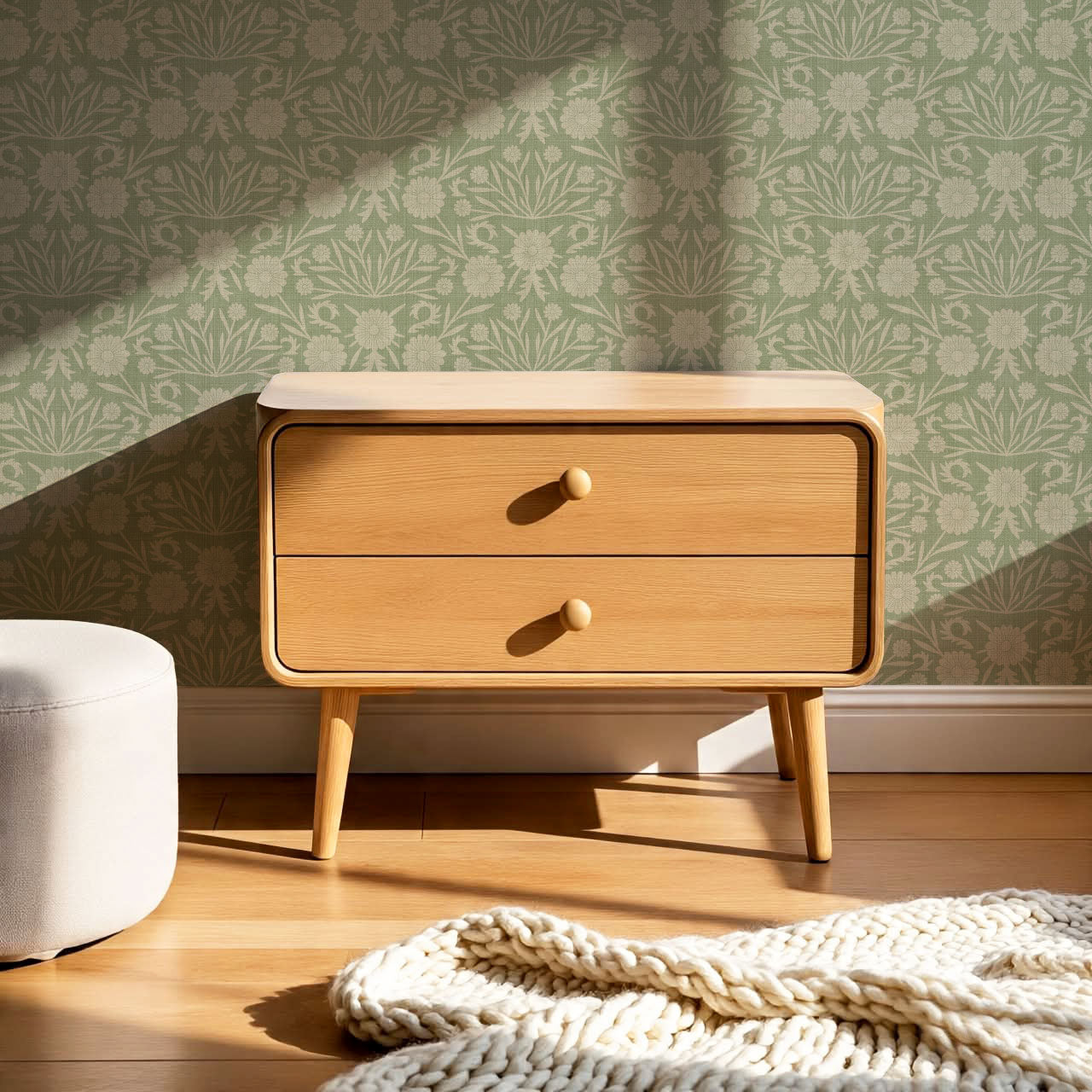 Daisy Antique Motif Green Powder Gray Wallpaper