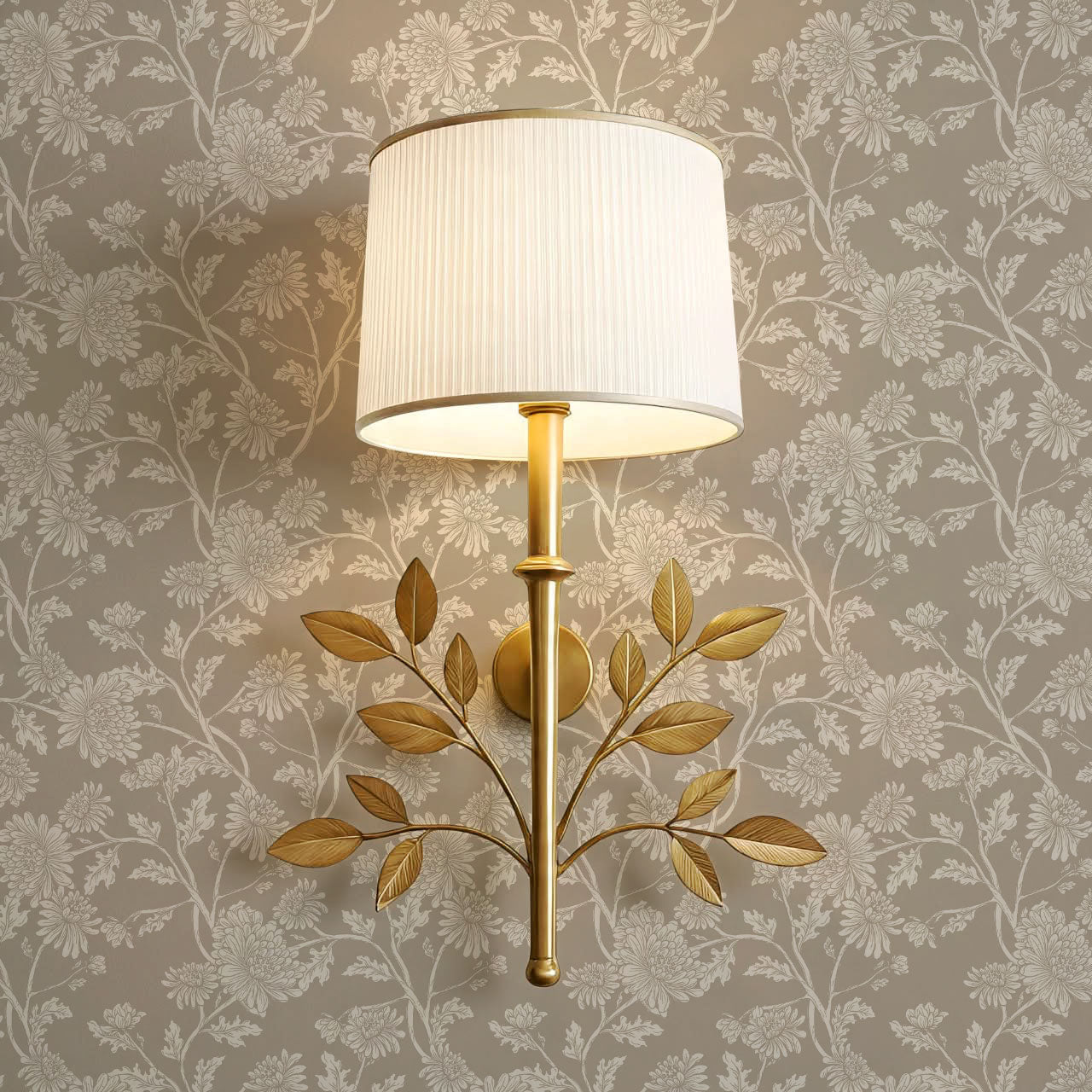 Elsie Wild Chrysanthemum Stone Wallpaper