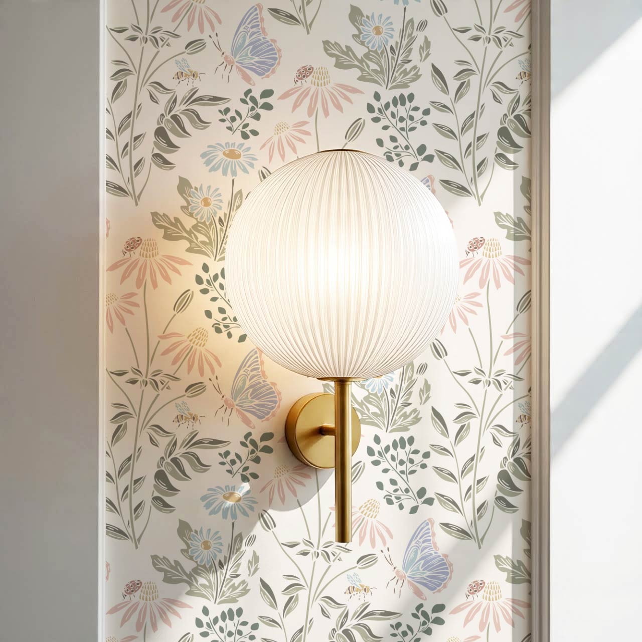 Faye Flutterby Pastel Wallpaper