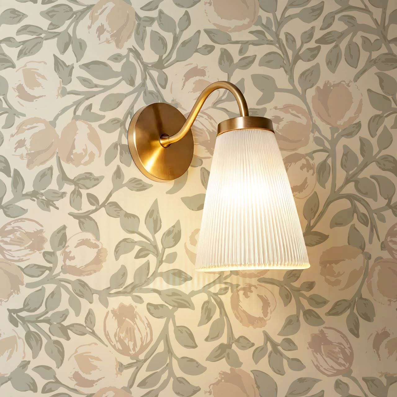 Novus Blooms Sage Bisque Wallpaper