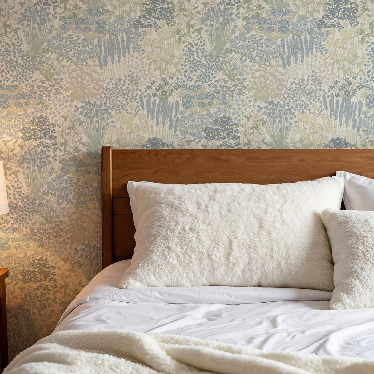 Reese Garden Bloom Blue Oat Wallpaper