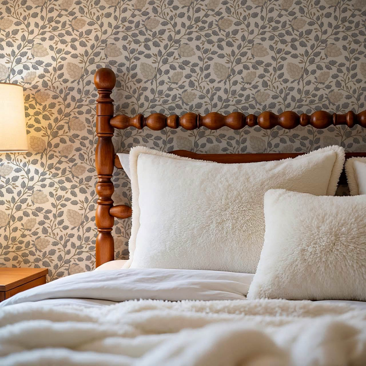 Romelia Hope Vine Bone Cream Gray Sky Wallpaper