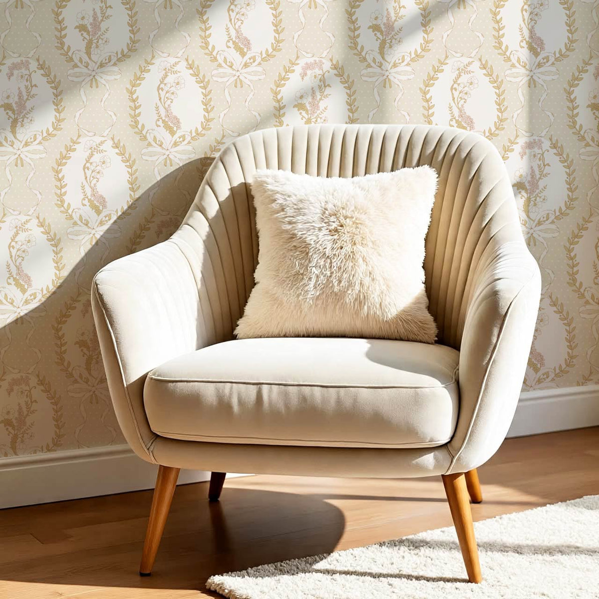 Saioa Rosie Posie Beige Cream Honey Wallpaper