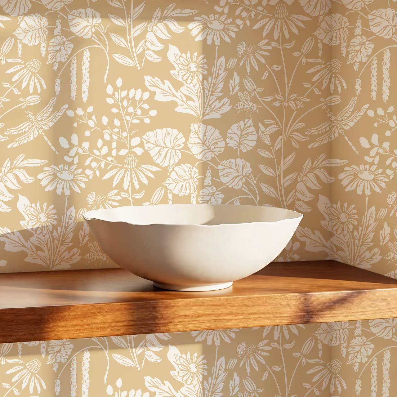 Selah Lake & Meadow Golden Wallpaper