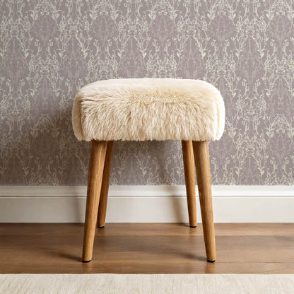 Almeta Delicate Lace Plum Wallpaper