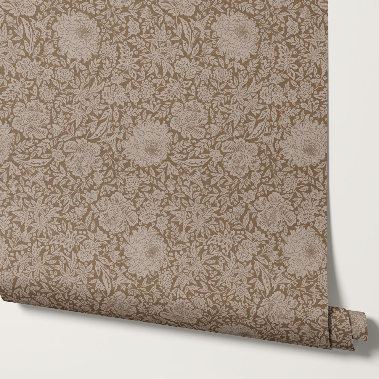 Amanda Botanical Garden Saddle Brown Wallpaper