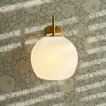Amanda Botanical Garden Vintage Gray Wallpaper