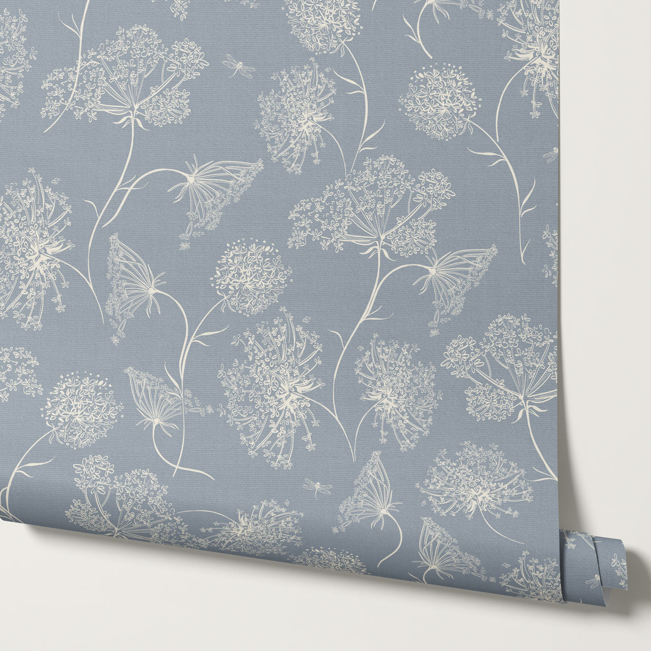 Amber Queen Anne's Lace Blue Wallpaper