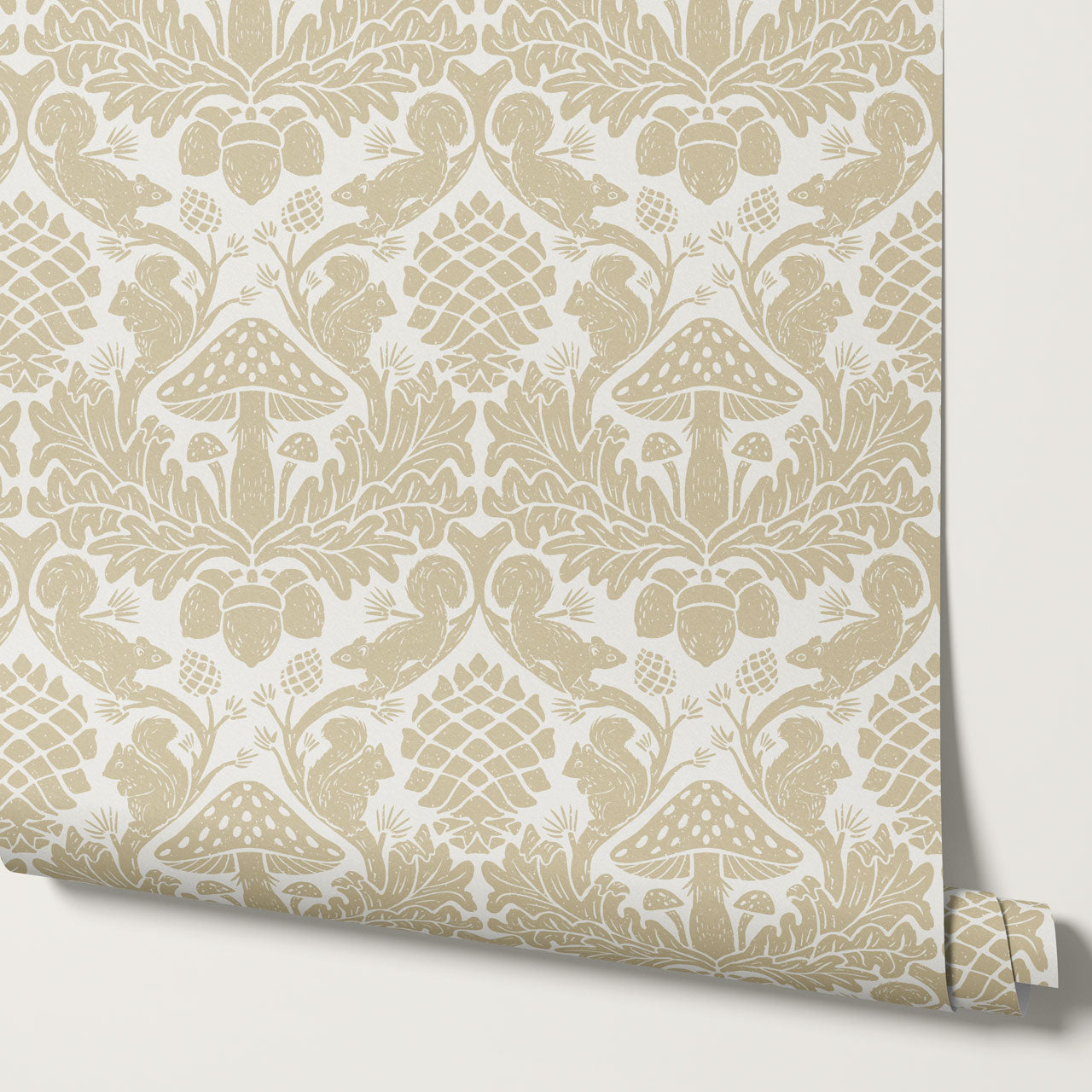 Aveline Squirrels Heaven Gold Wallpaper