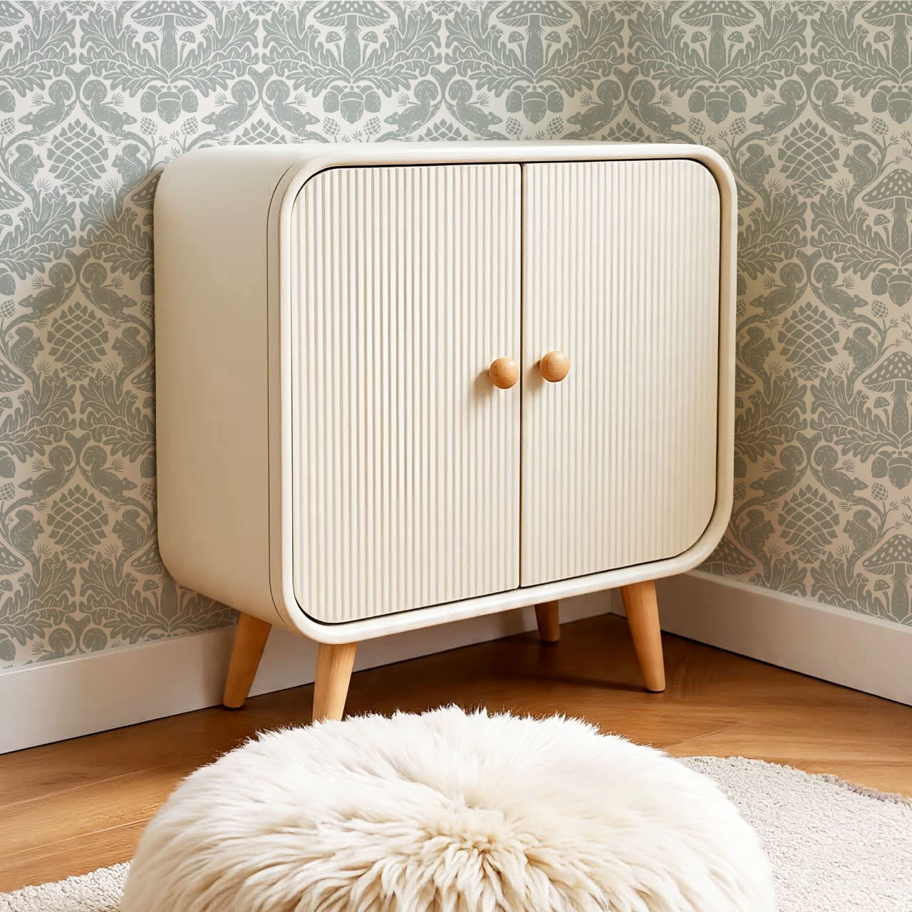 Aveline Squirrels Heaven Dove Gray Wallpaper