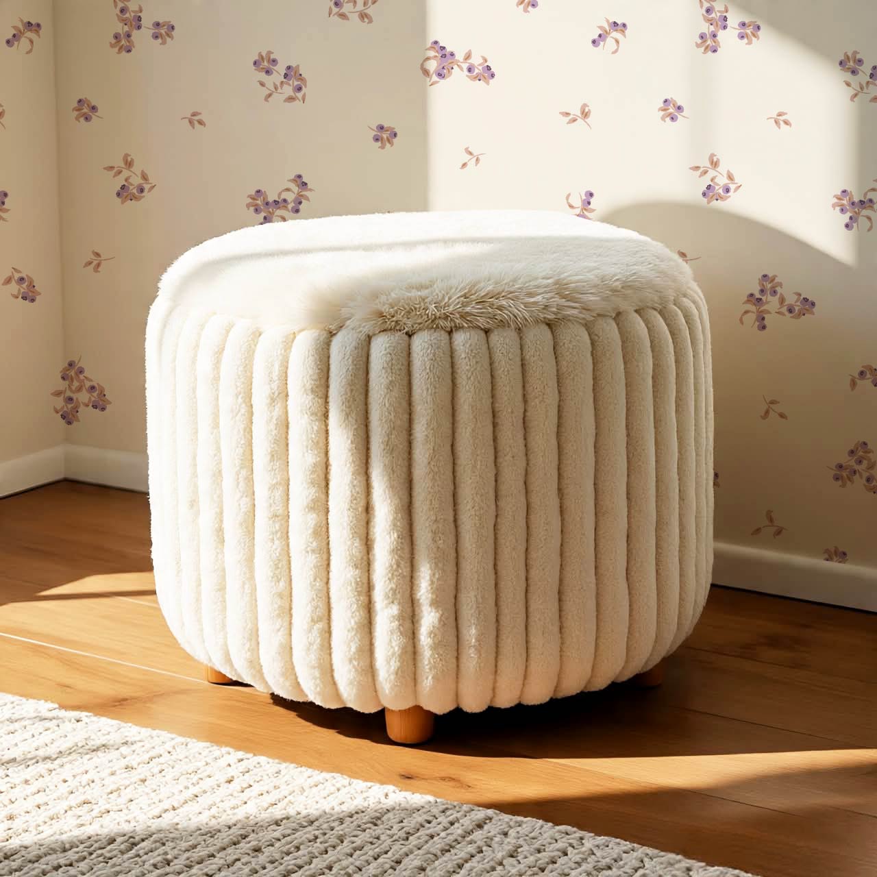 Ayla Delicate Berries Cream Purple Wallpaper