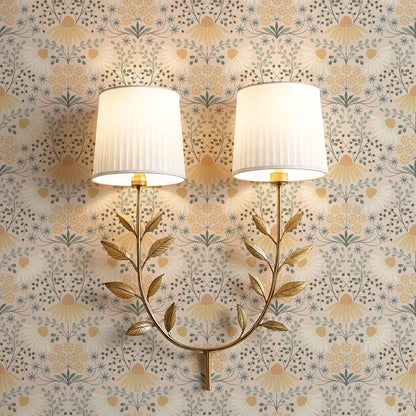 Belle Daisy Garden Cream Wallpaper