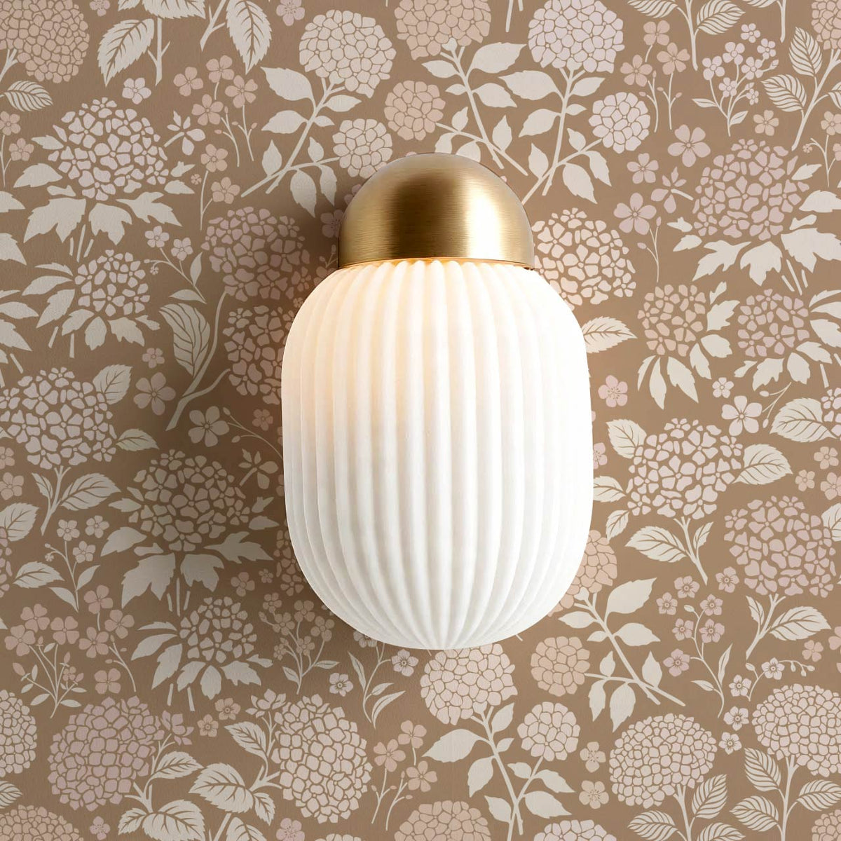 Bianca Hydrangea Garden Brown Beige Wallpaper