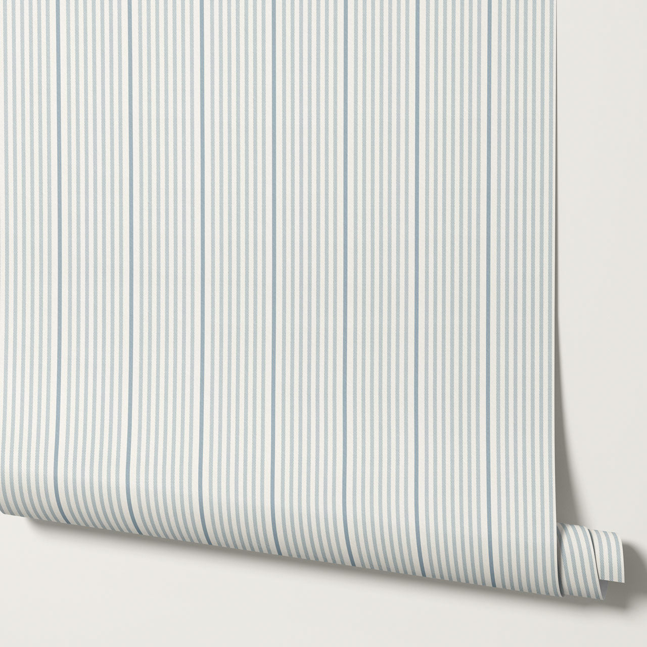 Brooklyn Thin Pin Stripe Blue Wallpaper