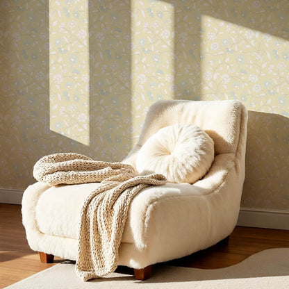 Casiane Daisy Chain Vintage Lemon Wallpaper