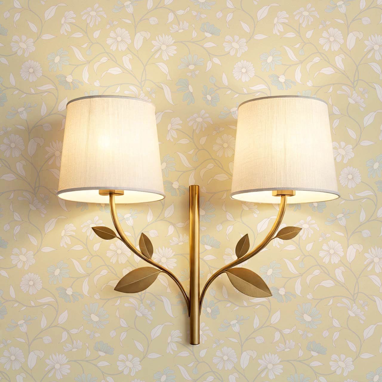 Casiane Daisy Chain Vintage Lemon Wallpaper