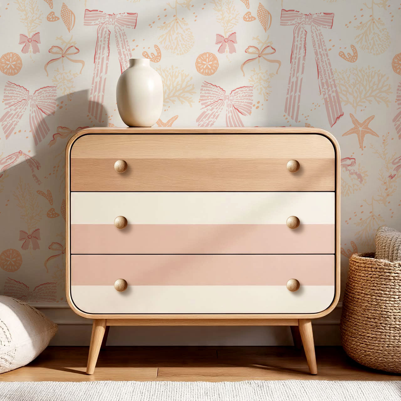Chantal Large Bows and Corals Peach Wallpaper