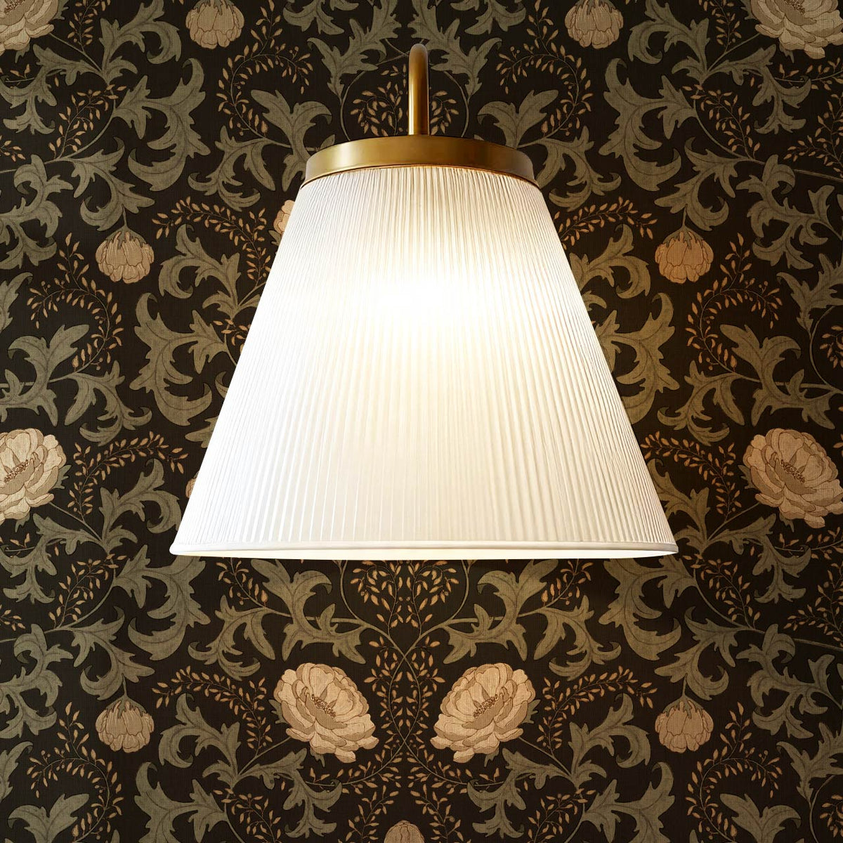 Cirila Heritage Bloom Deep Earth Moss Wallpaper