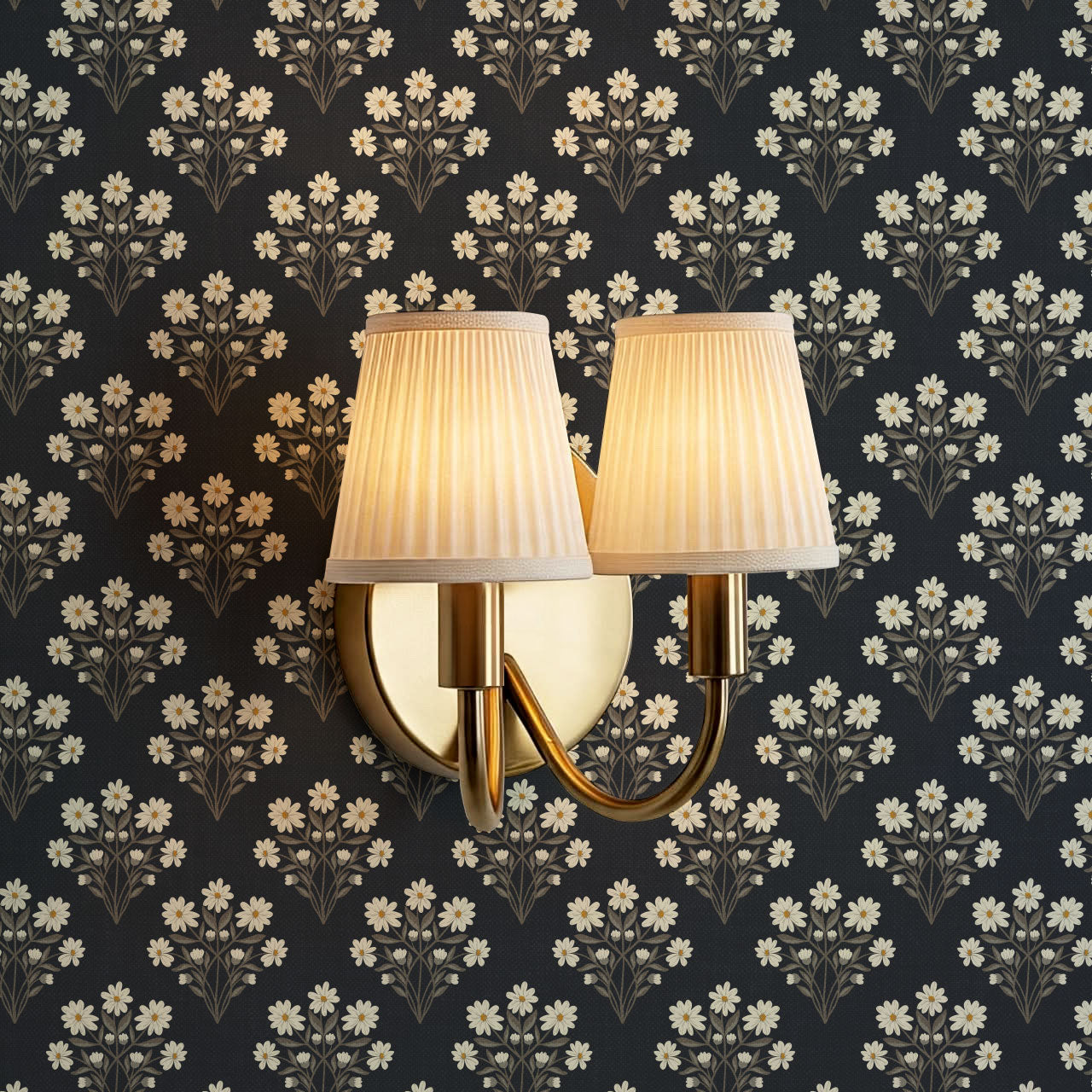 Colette Daisy Scallop Slate Wallpaper