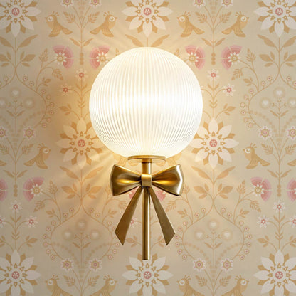 Daina Meadowcrest Coral Peach Wallpaper