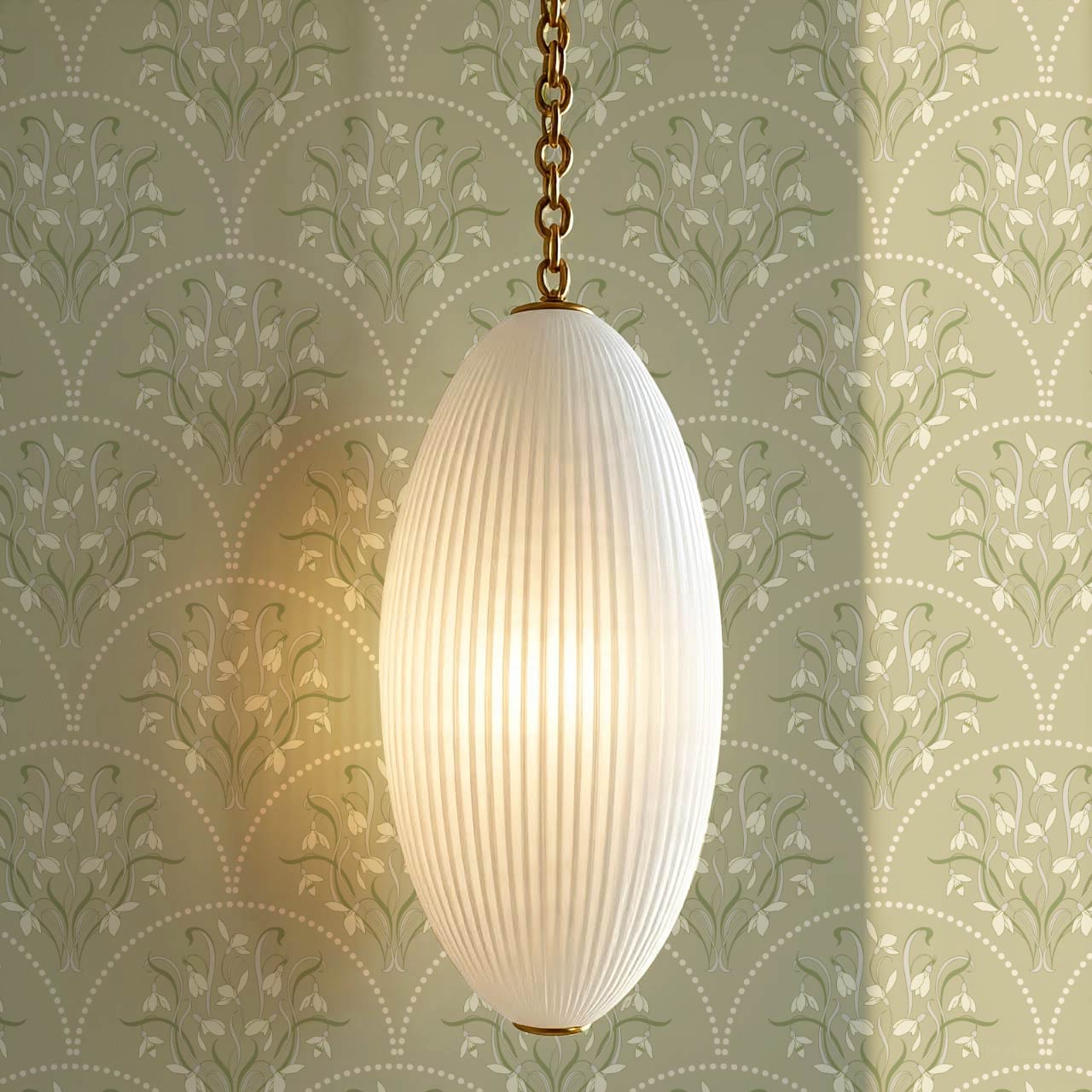 Eluta Snowdrop Scallops Sage Wallpaper