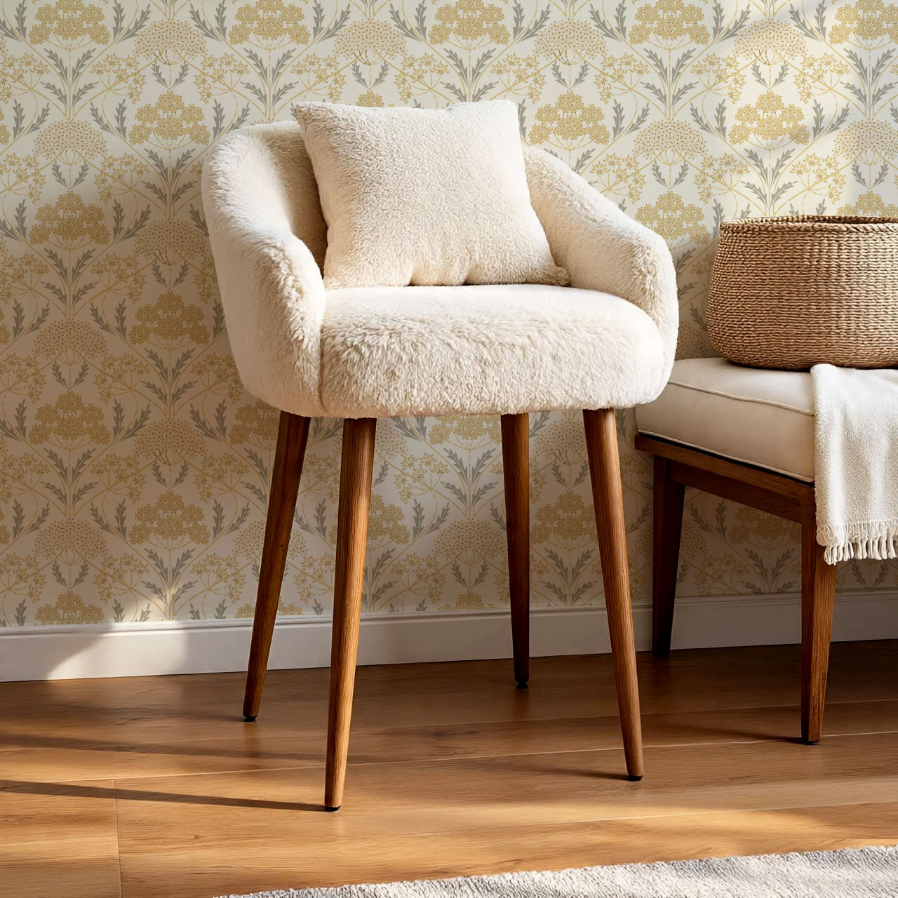 Eolia Vintage Botanical Damask Gold Wallpaper