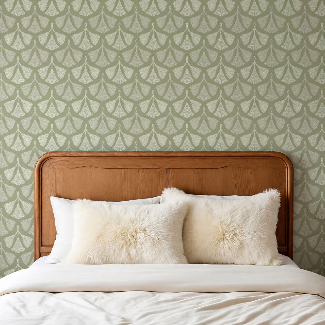 Fantasia Tassel Laurel Green Wallpaper