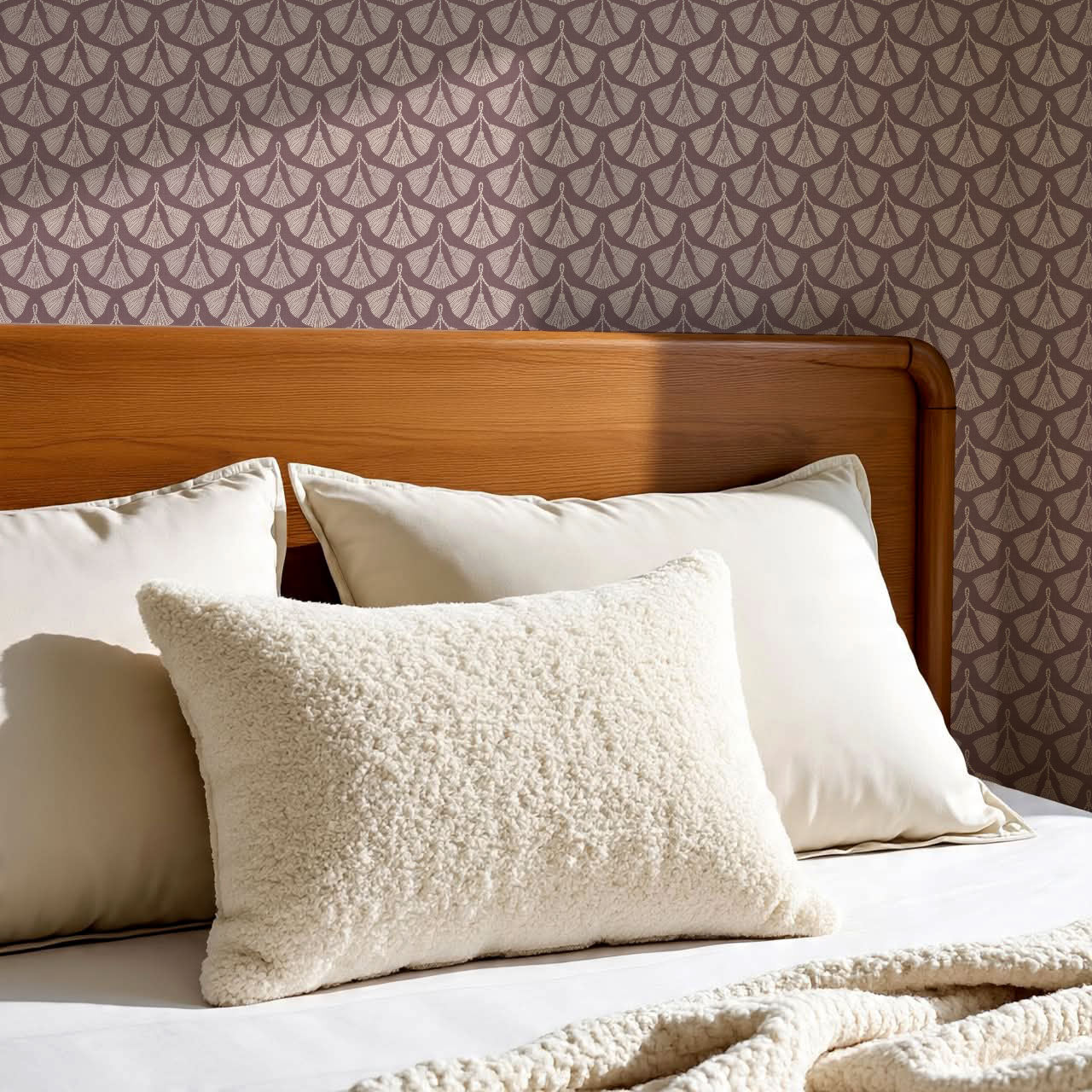 Fantasia Tassel Mauve Wallpaper