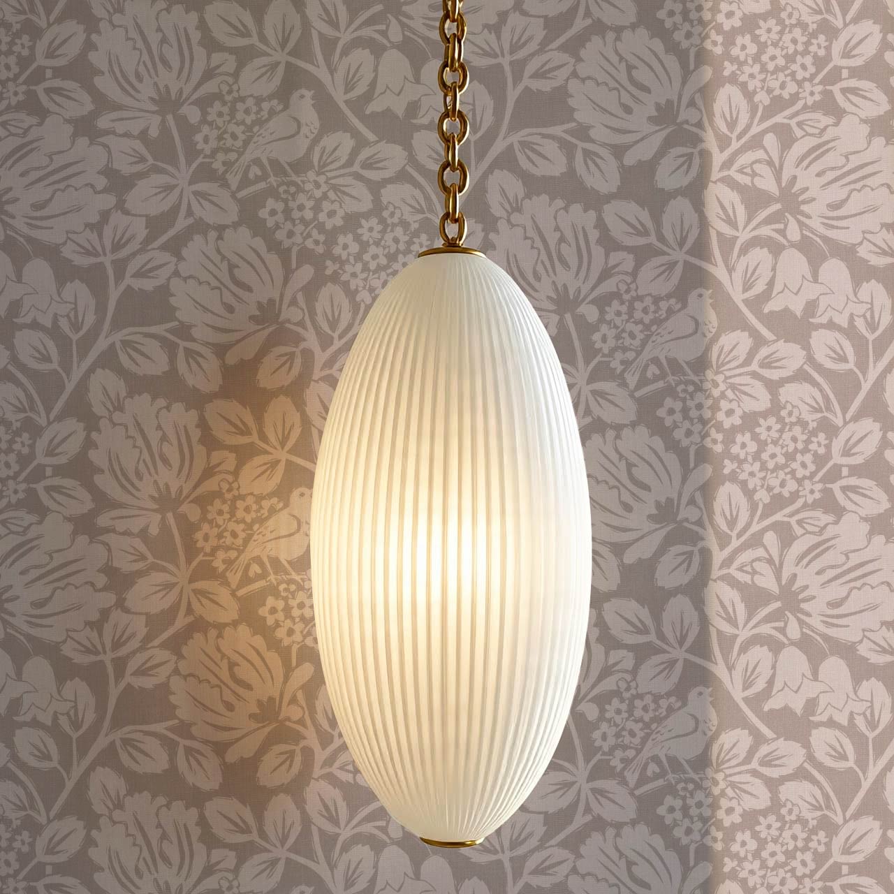 Gabriella Boho Birds and Floral Vines Mauve Wallpaper