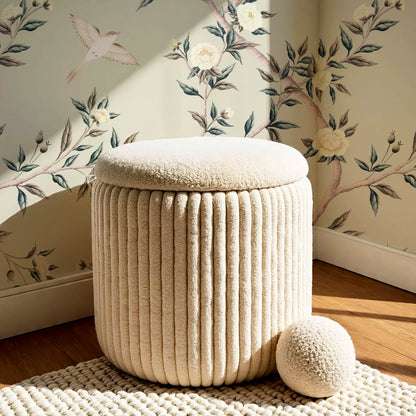 Hemma Porcelain Orchard Chinoiserie Soft Sage Ivory Wallpaper
