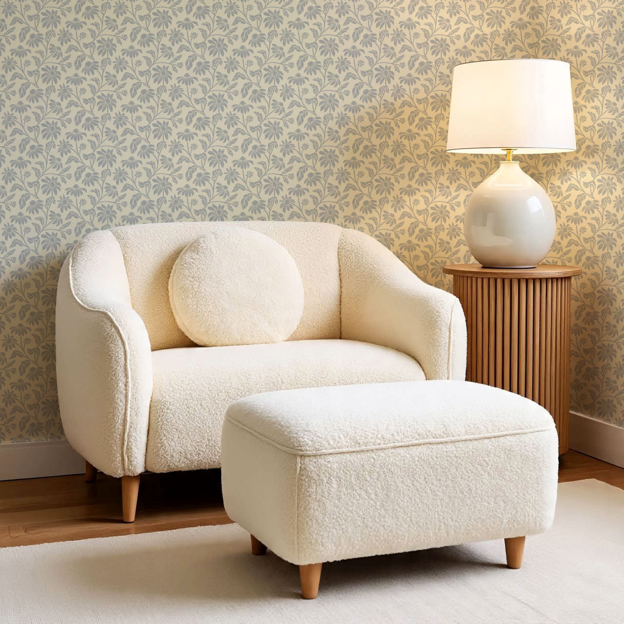 Isabelle Floral Garden Soft Lavender Wallpaper