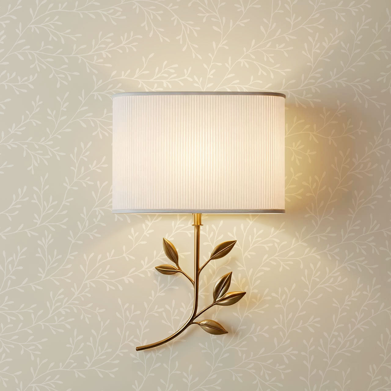 Ines Delicate Vines Beige Wallpaper