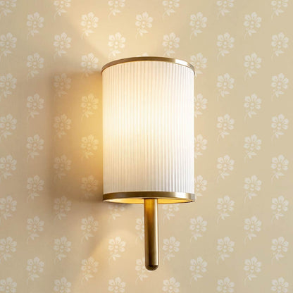 Ione Ditsy Floral Honey Cream Wallpaper