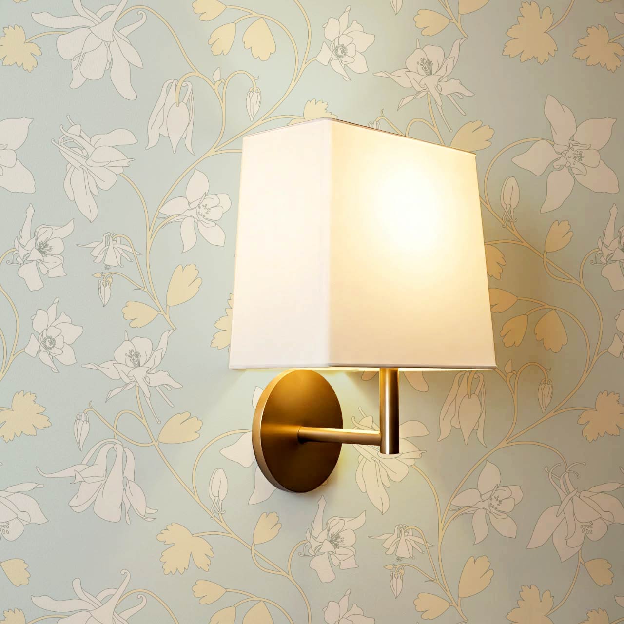 Irinia Columbine Trail Mint Lemon Wallpaper