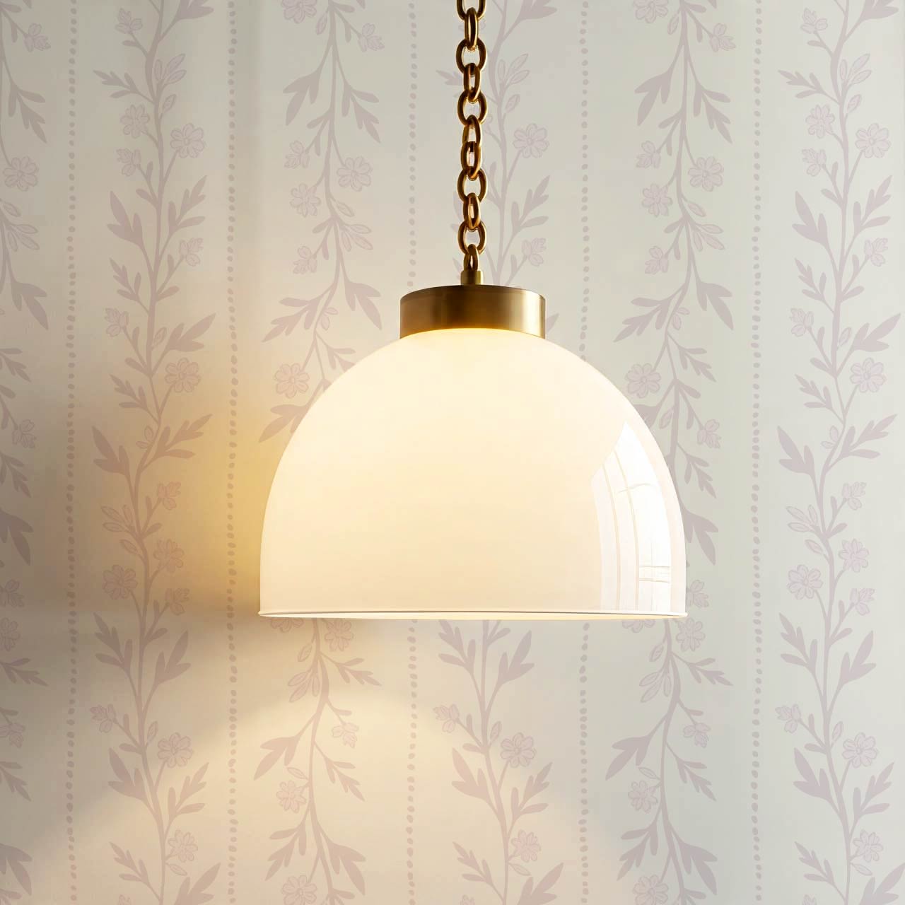 Ivi Trailing Stripes Cream Soft Blush Wallpaper