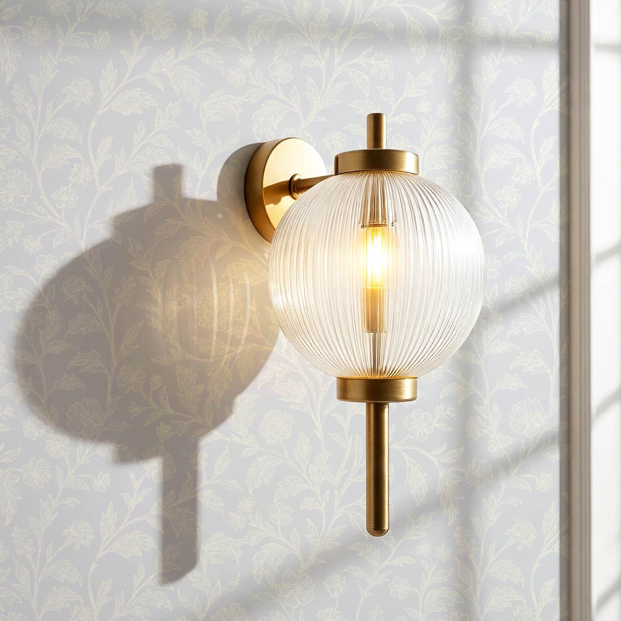 Kiki Trailing Floral Sky Cream Wallpaper