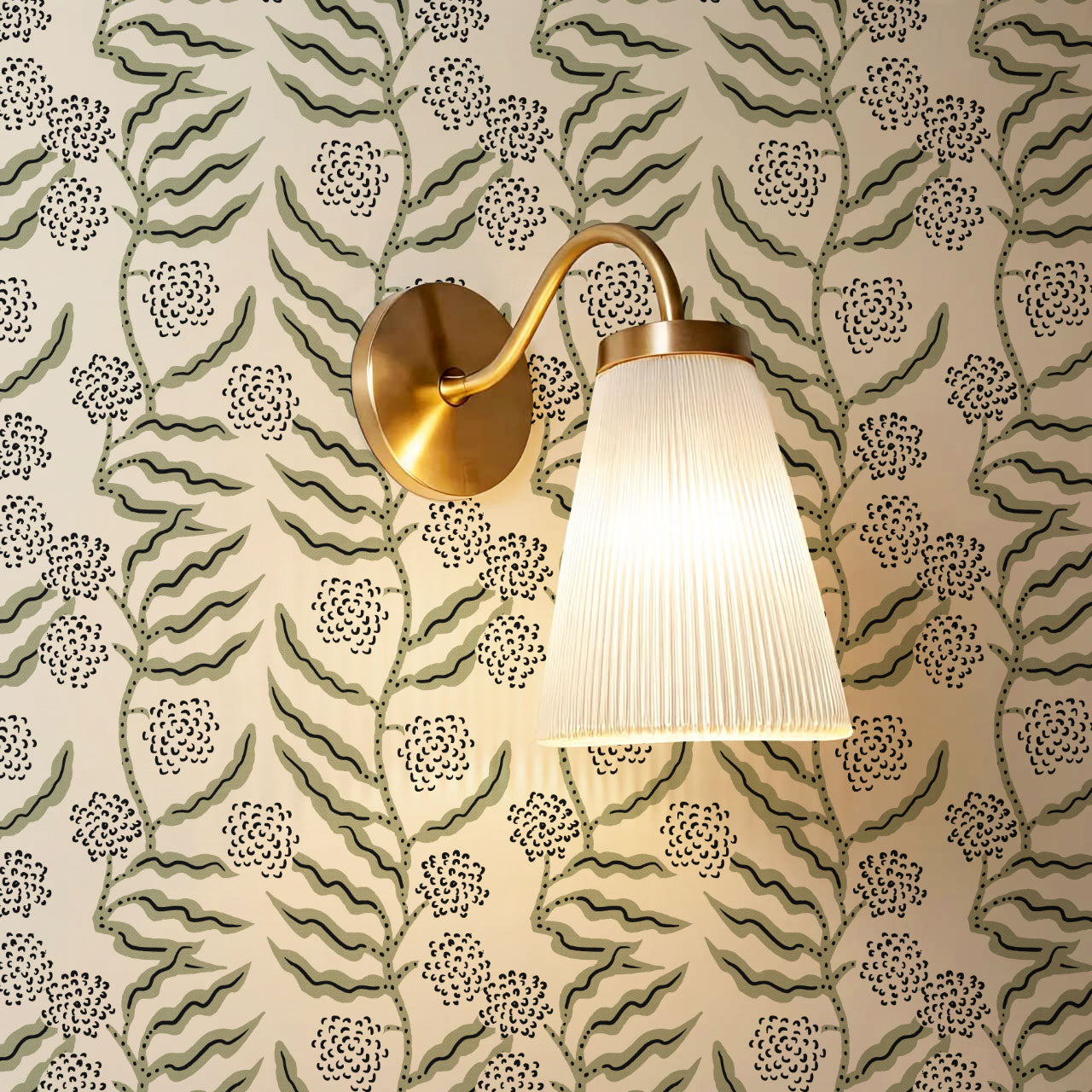 Lana La Ville Vines Butter Sage Wallpaper