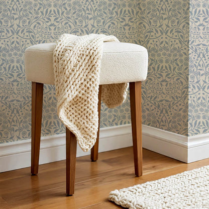 Laverne Graceful Daisy French Blue Butter Wallpaper