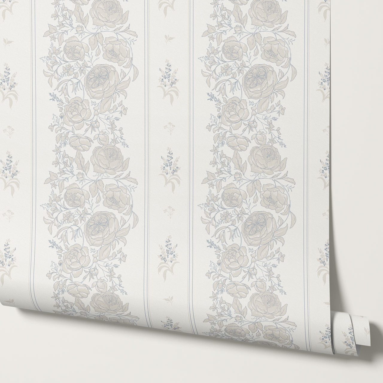 Lilah Garden Tapestry Cream Wallpaper