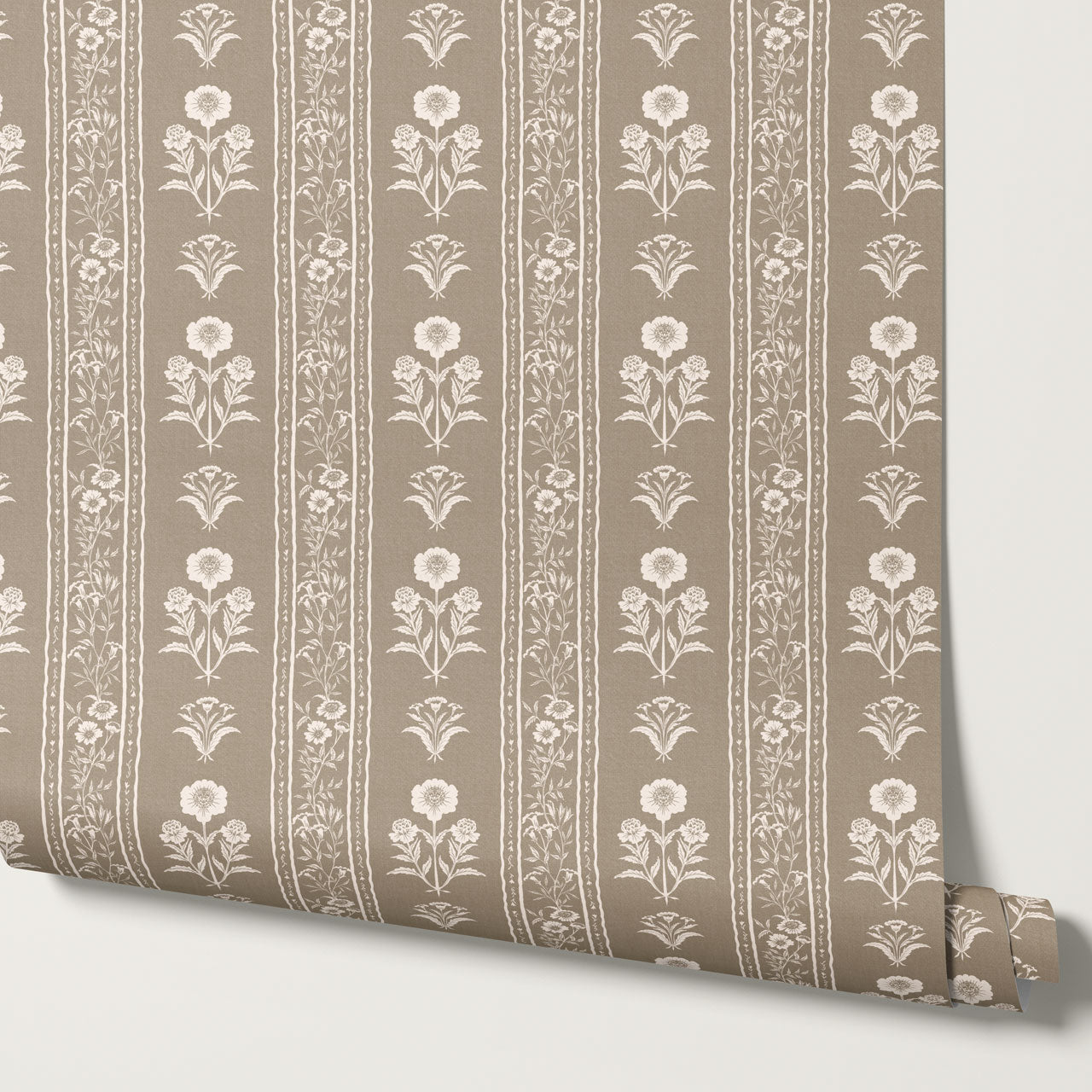 Lilou Cottage Garden Stripe Sand Wallpaper