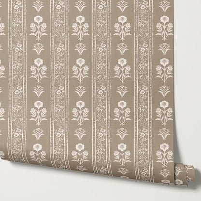 Lilou Cottage Garden Stripe Sand Wallpaper