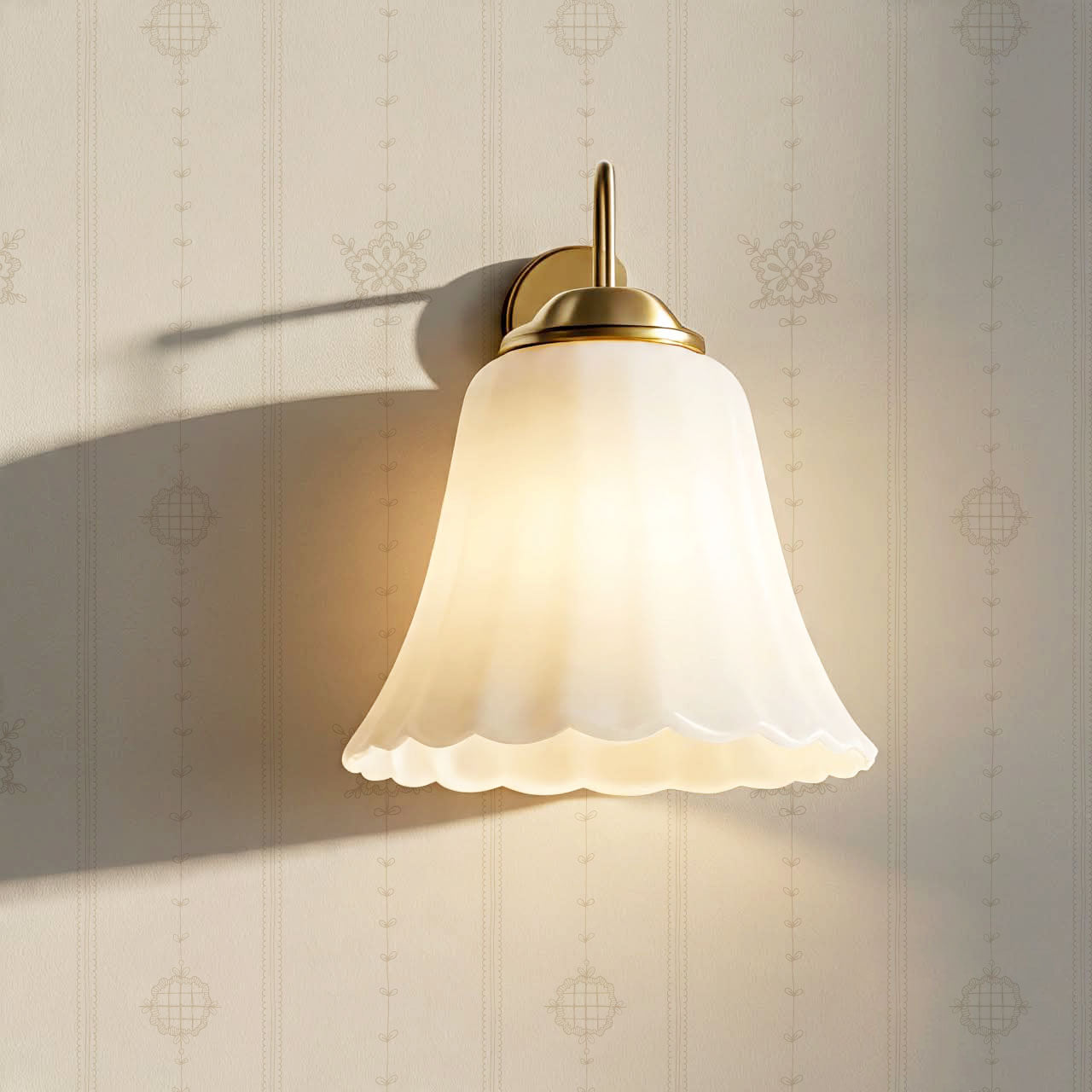 Mariella Granny’s Love Beige Wallpaper