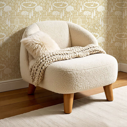McKenna Garden & Geese Toile Gold Wallpaper
