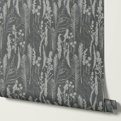 Michelle Fern Meadow Slate Wallpaper