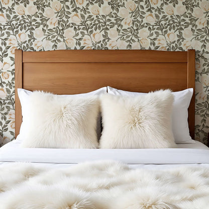 Novus Cream Blooms Wallpaper