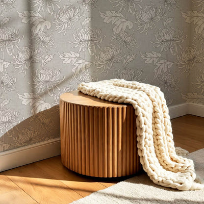 Qiana Large Chrysanthemums Silver Dove Gray Wallpaper