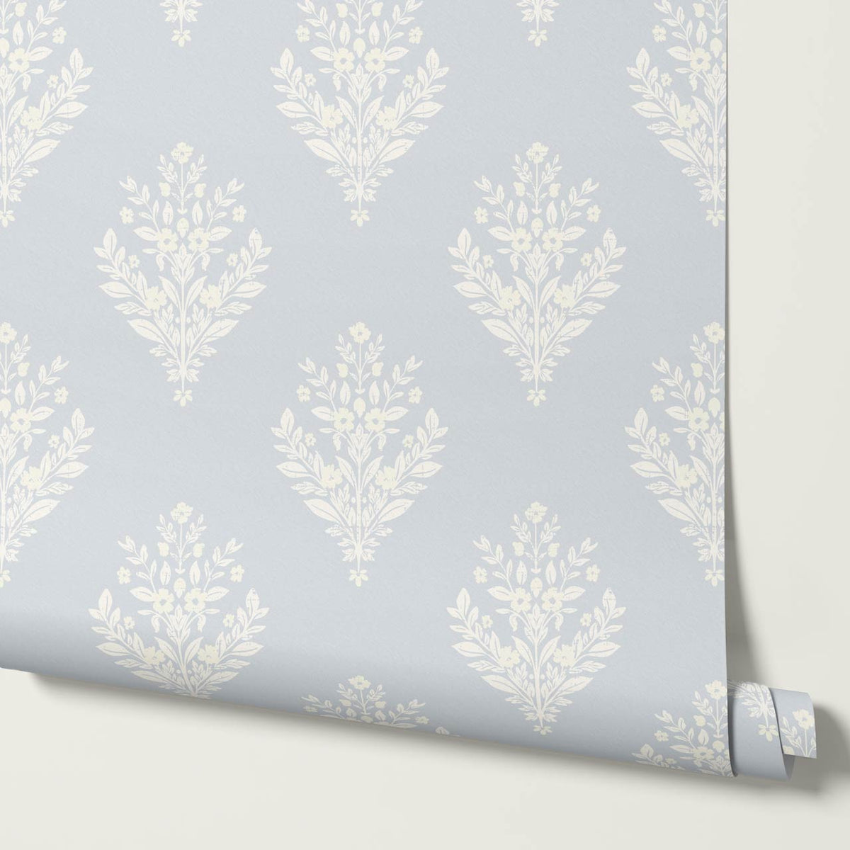 Renata Floral Medallion Sky Cream Wallpaper